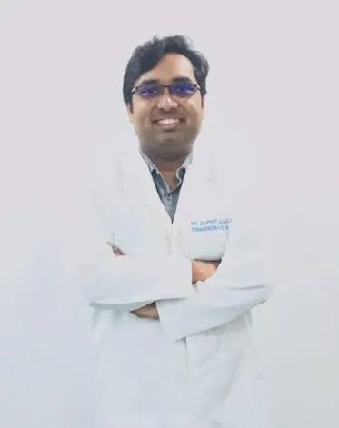 Dr Sumit Agarwal